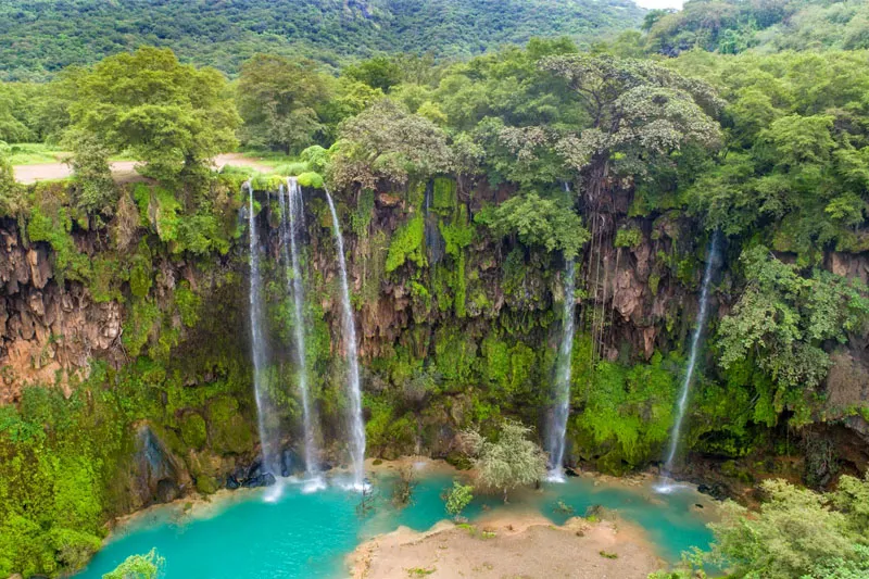 wodospad-ayn-athum-w-salalah