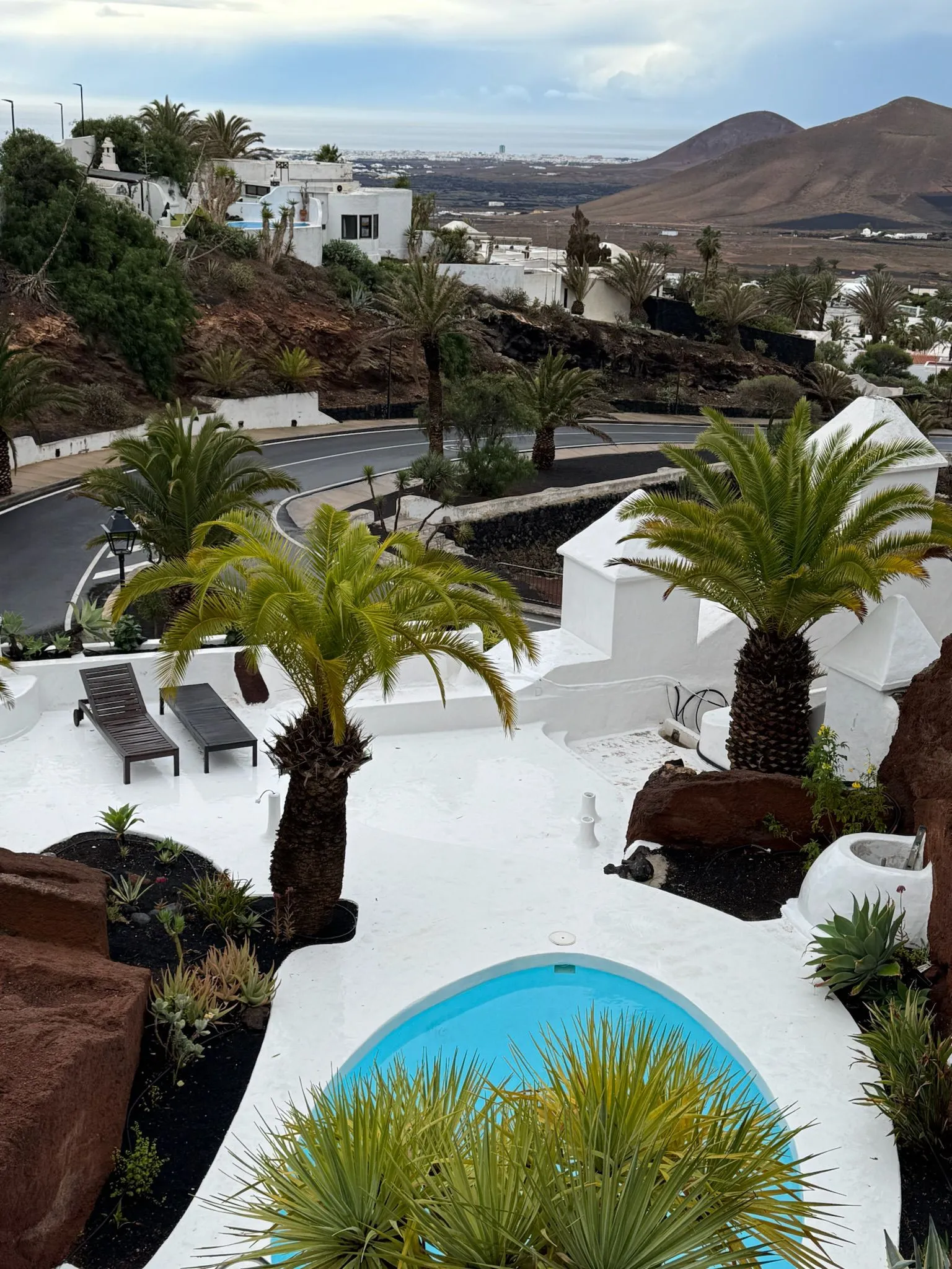 WhatsApp Image 2026-01-18 at 15.05.05 (4)