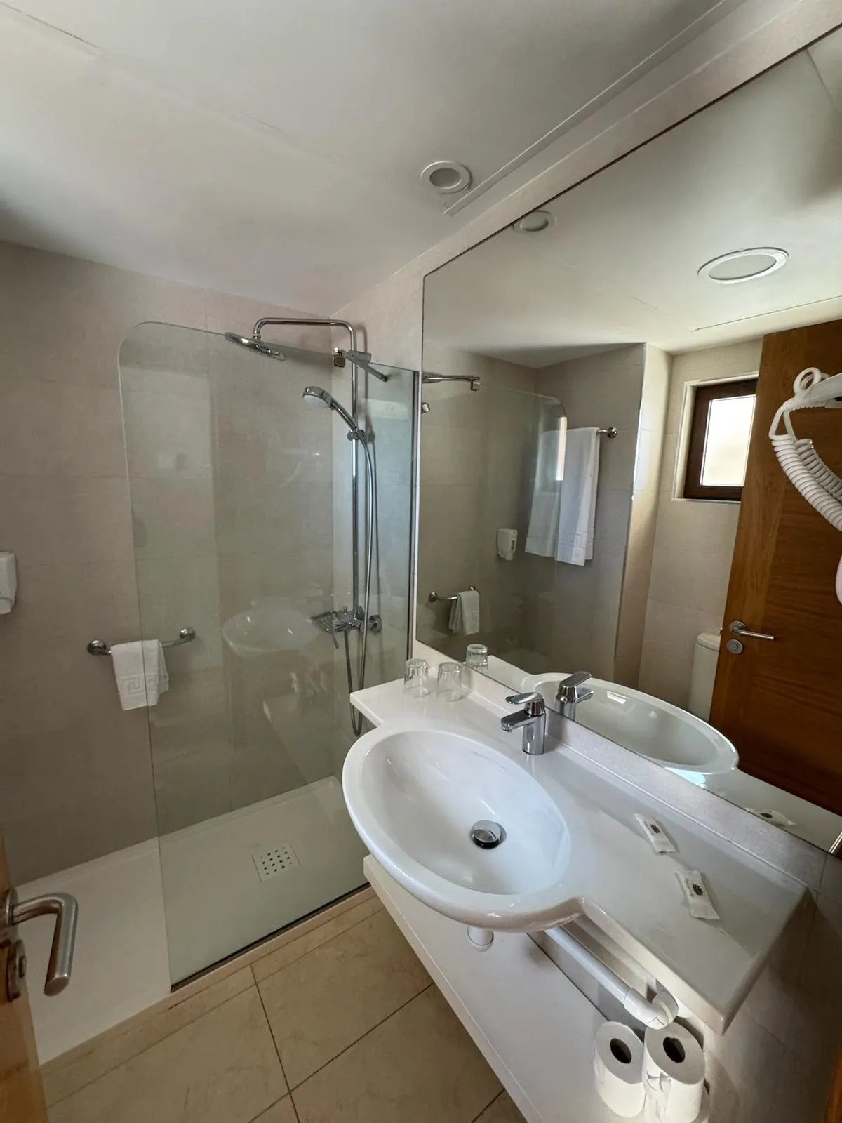 WhatsApp Image 2026-01-25 at 21.15.18