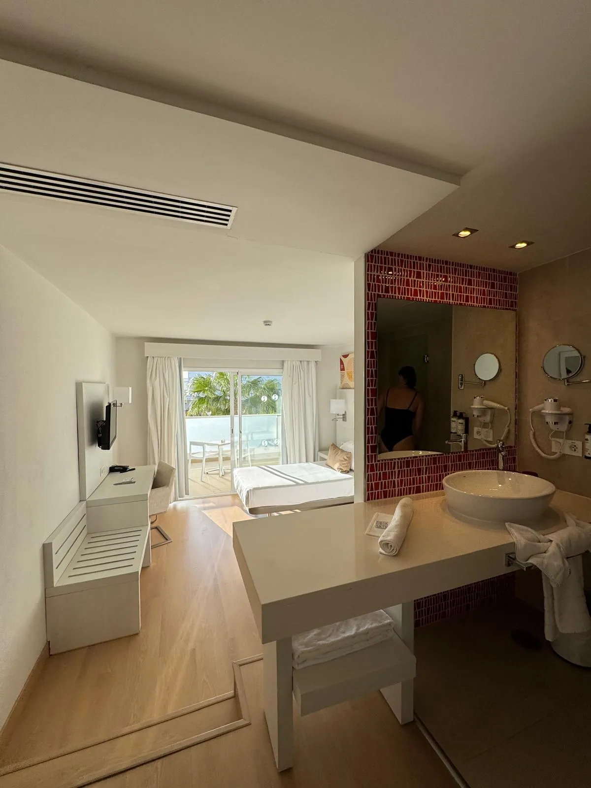 WhatsApp Image 2026-01-29 at 20.05.32 (9)