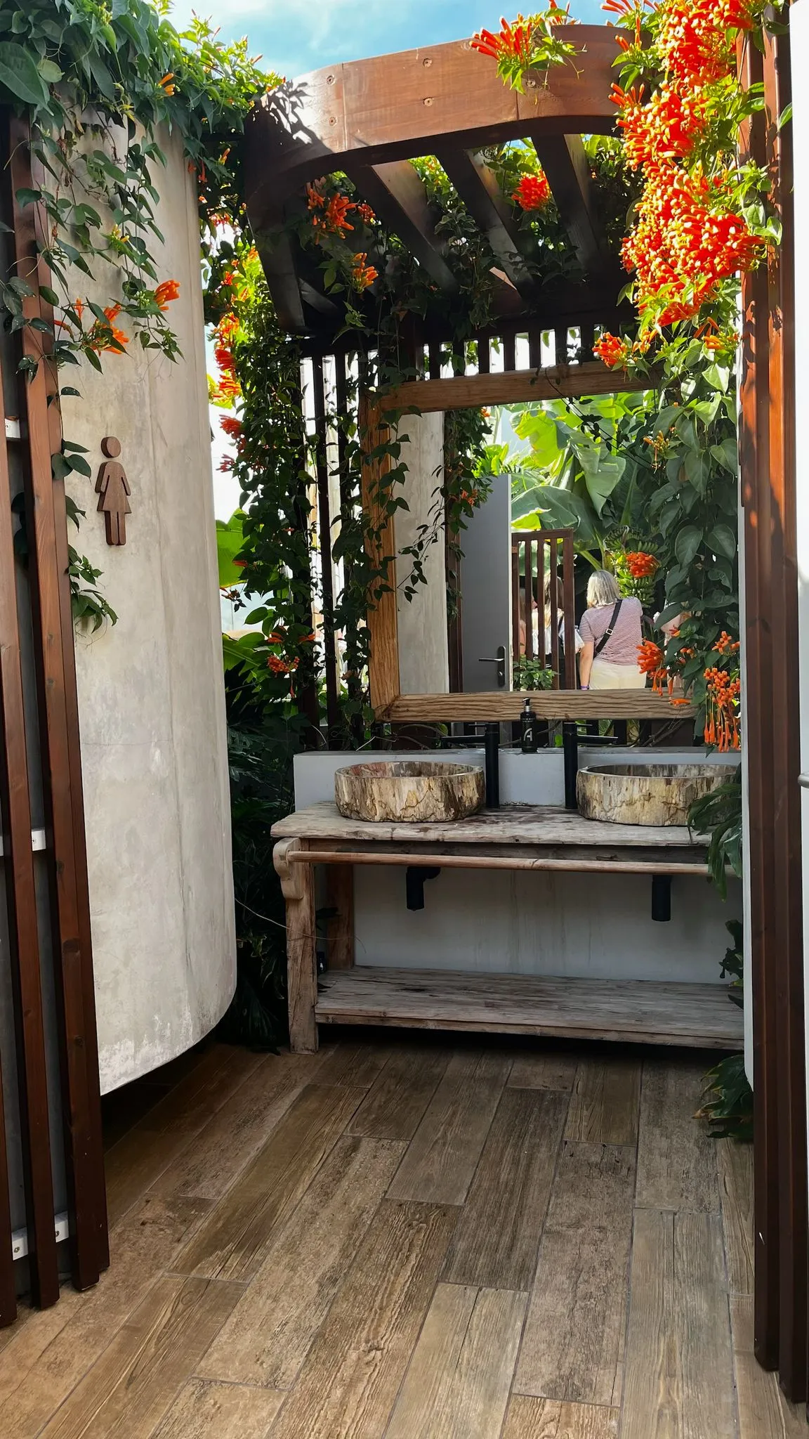 WhatsApp Image 2026-02-01 at 23.05.46 (1)