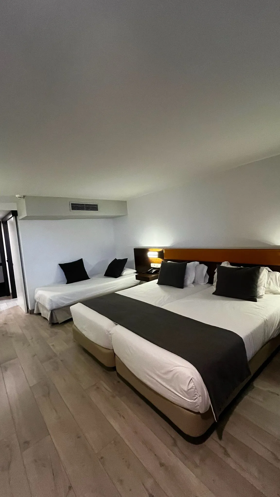 WhatsApp Image 2026-02-02 at 21.25.15 (1)